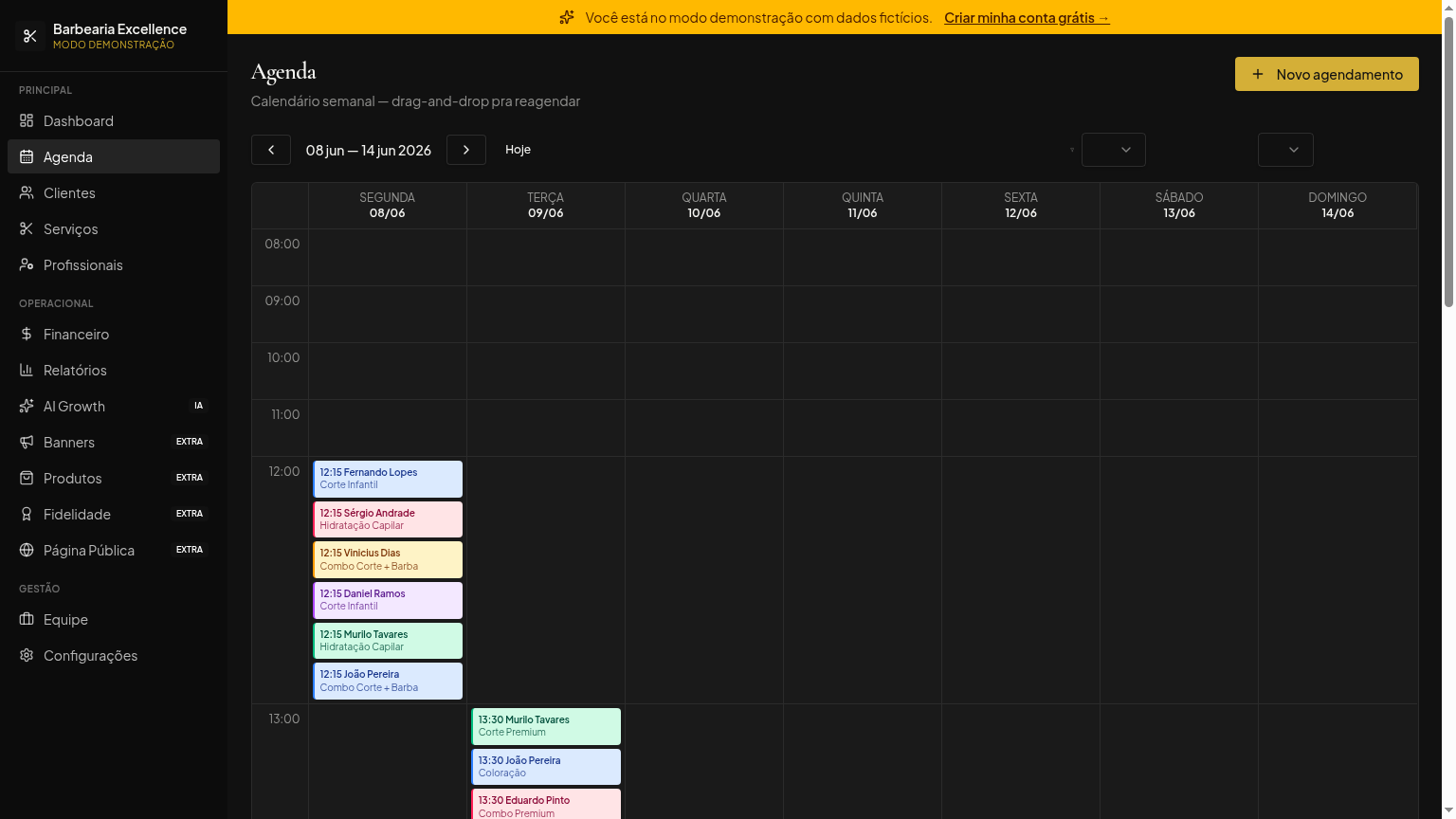 Agenda semanal do Barbik — visão de calendário com agendamentos coloridos por profissional